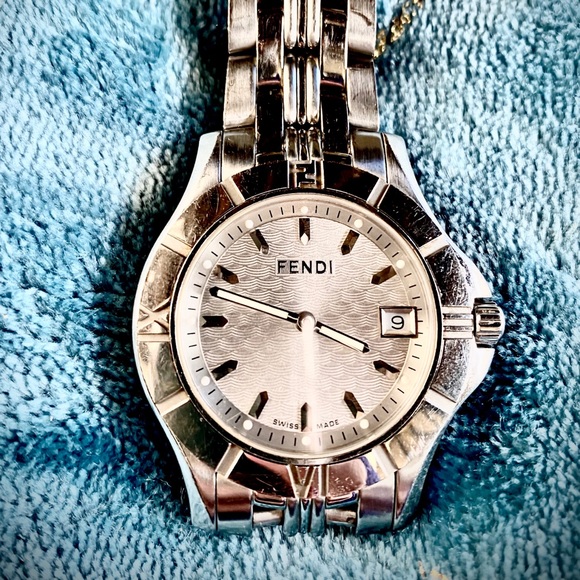 Fendi Accessories - FENDI Orologi Sapphire Crystal Unisex watch